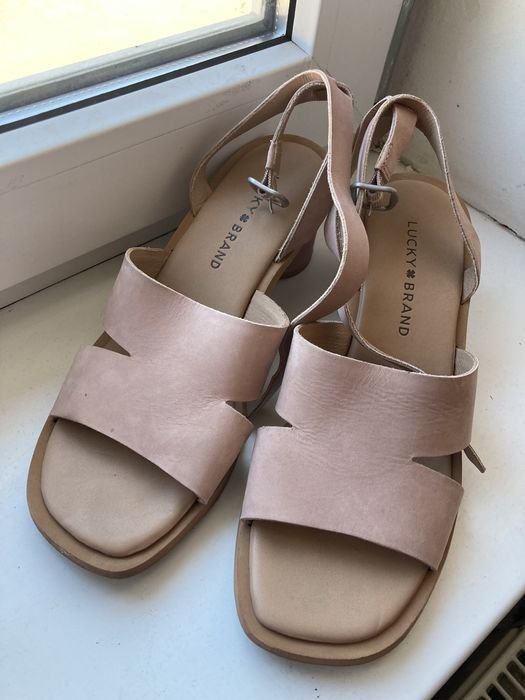 Женские Lucky Brand Босоножки Розовые