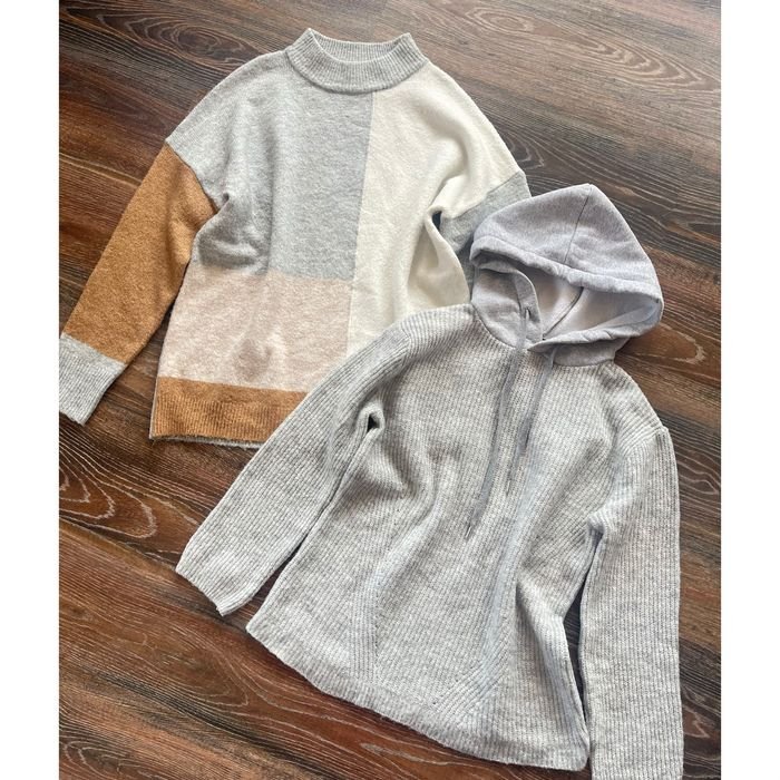 Women Zara Sweater 36