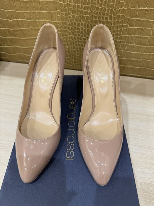 Women Sergio Rossi Heels Beige Leather 38.5