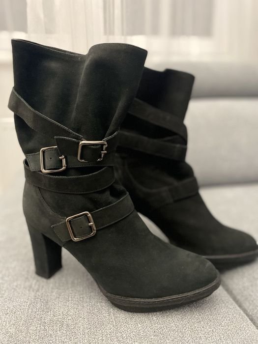 Женские Unisa Ботинки Чёрные Замша 39