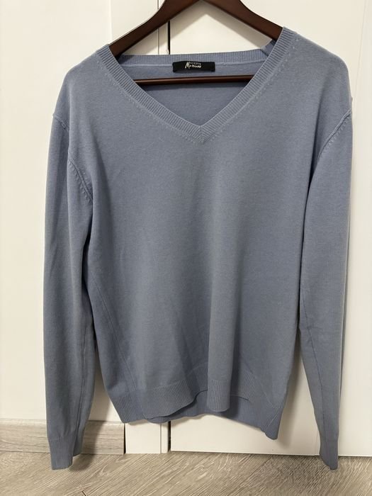 Женский Guess Светр