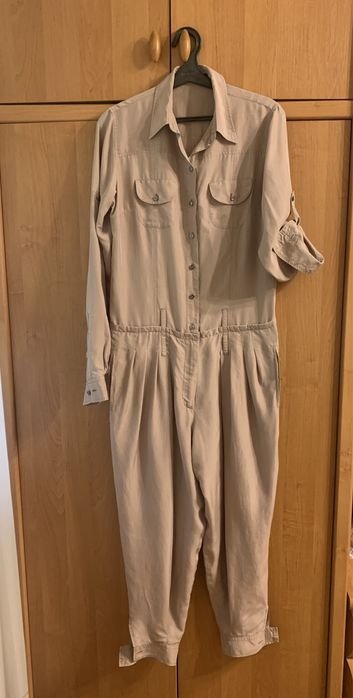 Женский Dolce&Gabbana Комбинезон Бежевый S