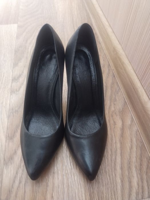 Женские Туфли Чёрные Кожа 39