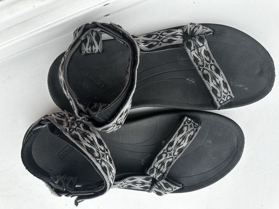 Женские Teva Босоножки 44,5