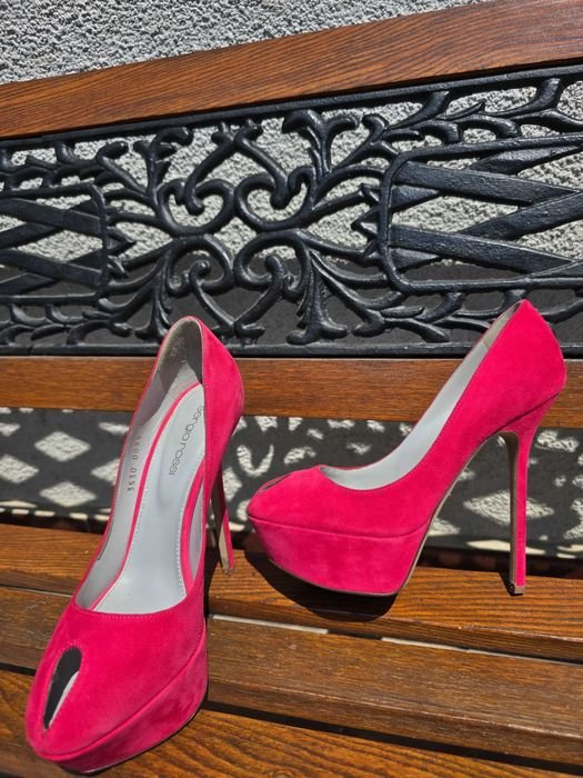 Женские Sergio Rossi Туфли Розовые Замша 37
