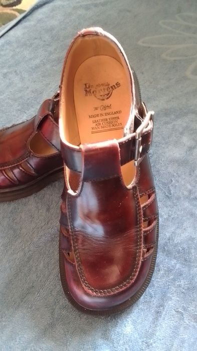 Женские Dr.Martens Сандали Бордовый Натуральная