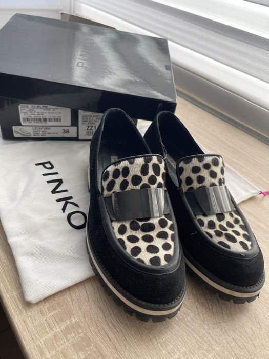 Женские Pinko Лоферы Чёрные Кожа 38