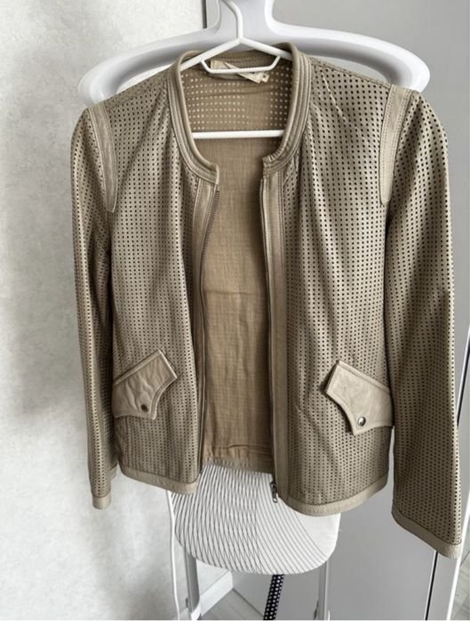 Женская Isabel Marant Куртка 38