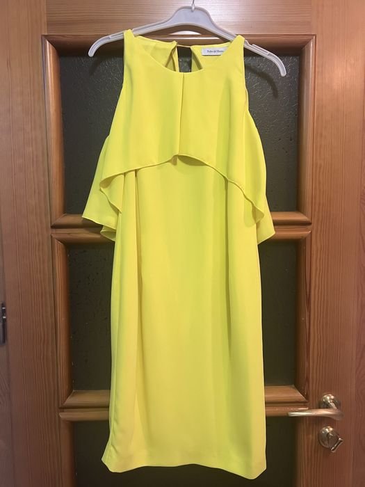 Женское Pedro del Hierro Платье 38