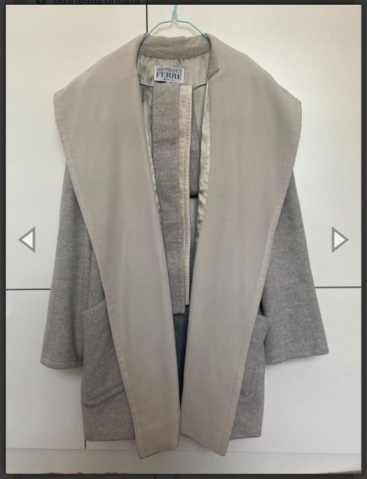 Women Gianfranco Ferre Coat Grey Cotton 40