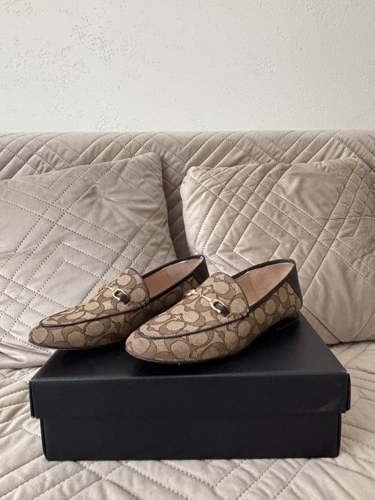 Women Coach Loafers 39