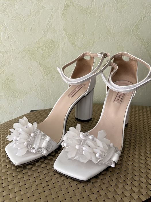 Donna Helena Soretti Tacchi Bianchi Pelle 39