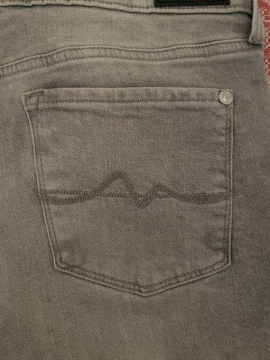 Женские Pepe Jeans Джинсы Серый Другой