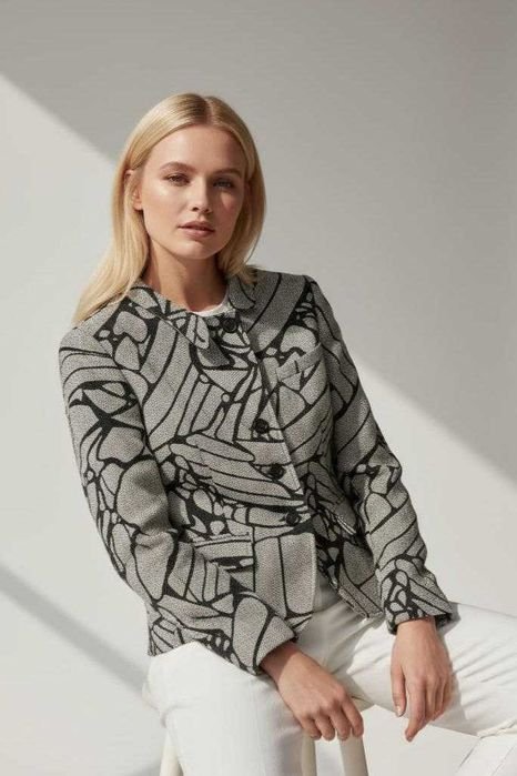 Женский Armani Collezioni Пиджак Принт Шерсть 38