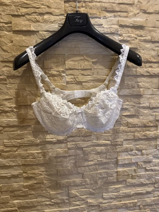Femme Chantelle Soutien-gorge Neuf 34D