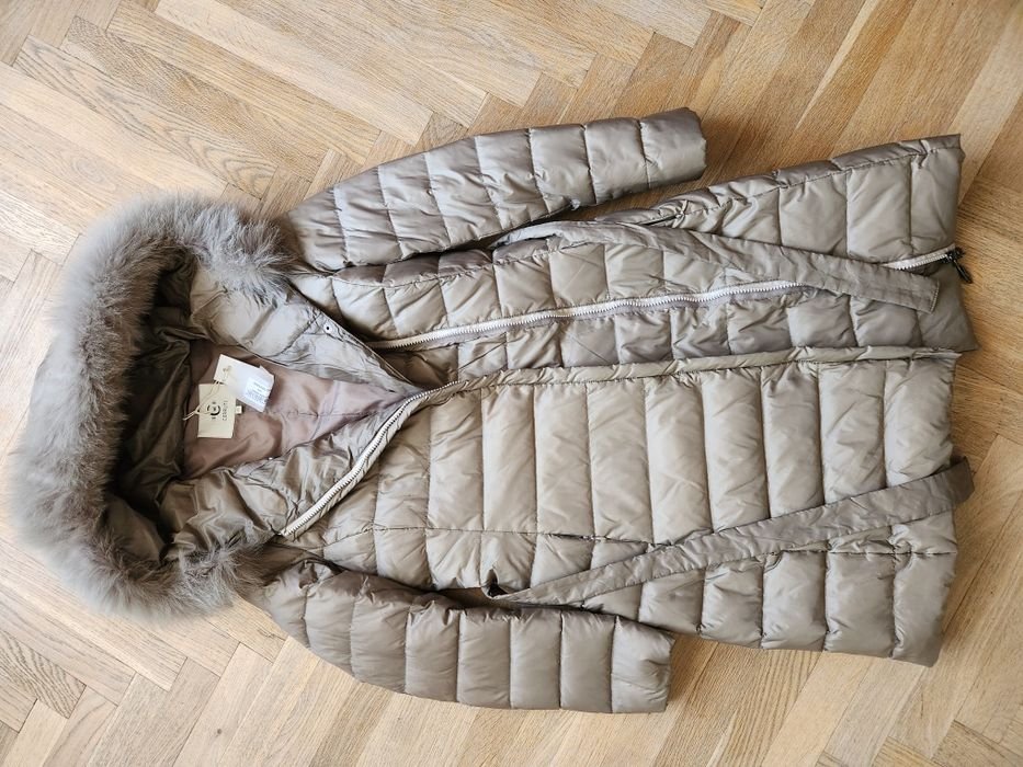 Женский Cerruti Пуховик Бежевый 38