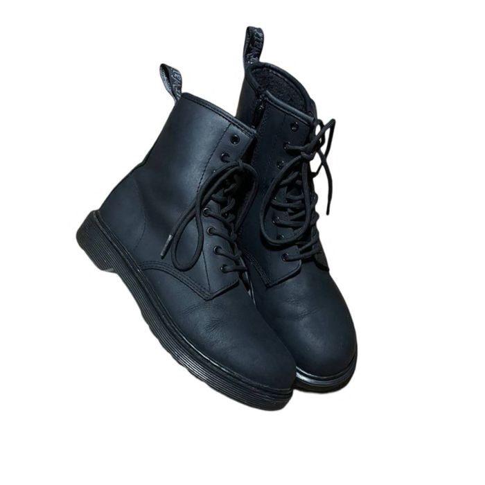 Men Dr. Martens Boots 37