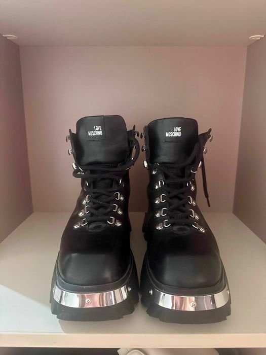 Женские Love Moschino Чоботи Чёрные 39