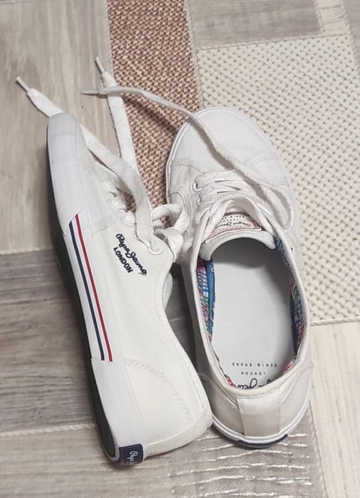 Женские Pepe Jeans Мокасины Белые Ткань 38