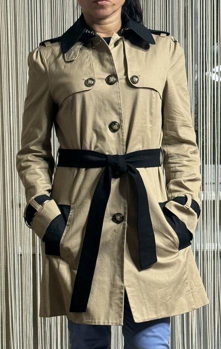 Женский Moschino Cheap and Chic Плащ Бежевый 38