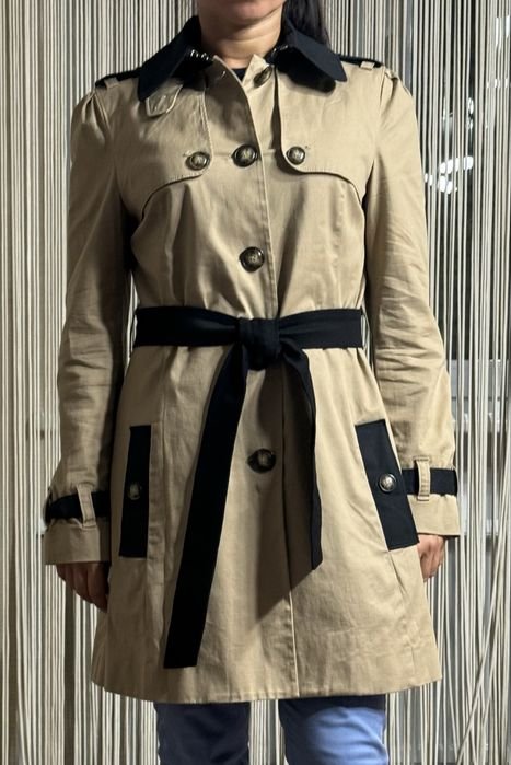 Женский Moschino Cheap and Chic Плащ Бежевый 38