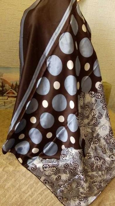 Унисекс Pierre Cardin Шарф Коричневый Шелк 89x88