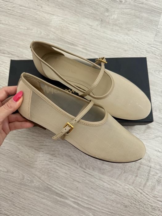 Женские Massimo Dutti Туфли Бежевый Другой 36