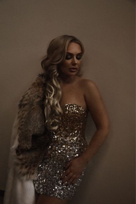 Женское Miu Miu Платье Золотое