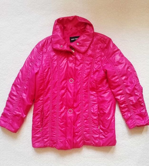 Женская Gerry Weber Куртка Розовая 40