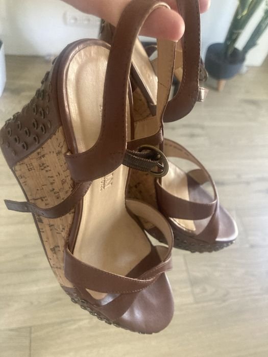 Женские Anne Klein Босоножки 7М