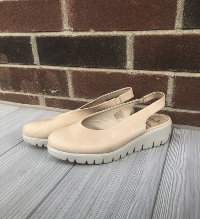 Женские Wonders Туфли Бежевый Кожа 39