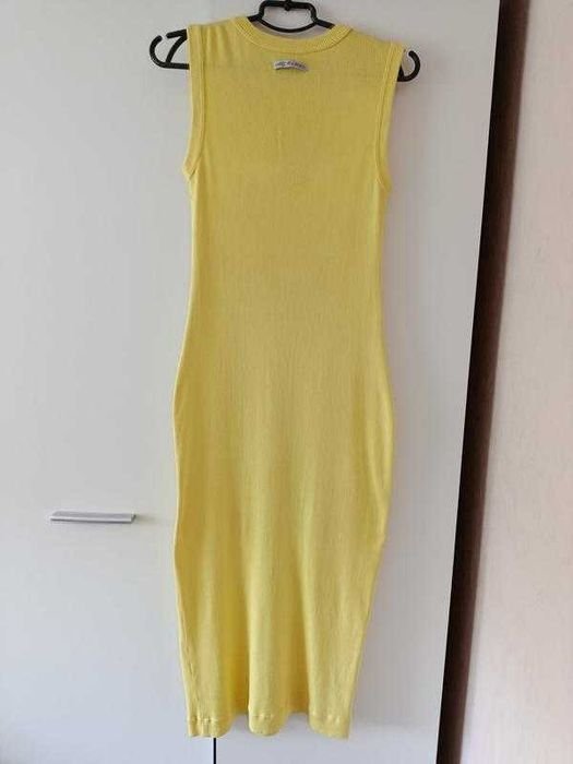 Женское Marc Cain Платье Жёлтый 38