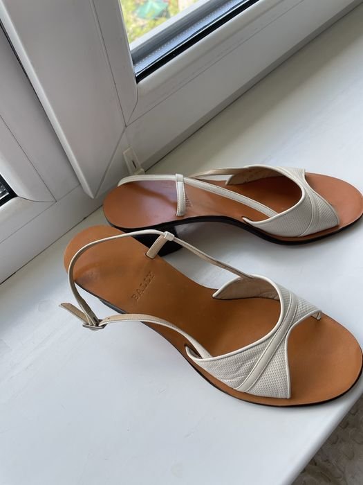 Femme Bally Sandales Beige 37,5