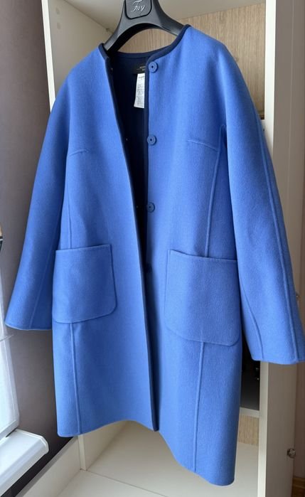 Женское Weekend Max Mara Пальто Голубое Вовна 38