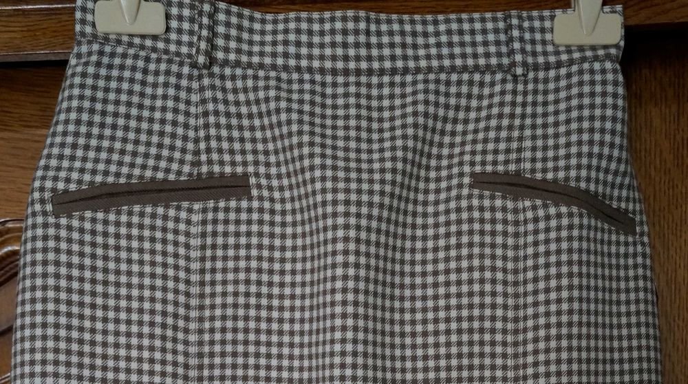 Women Skirt Multicolor 38