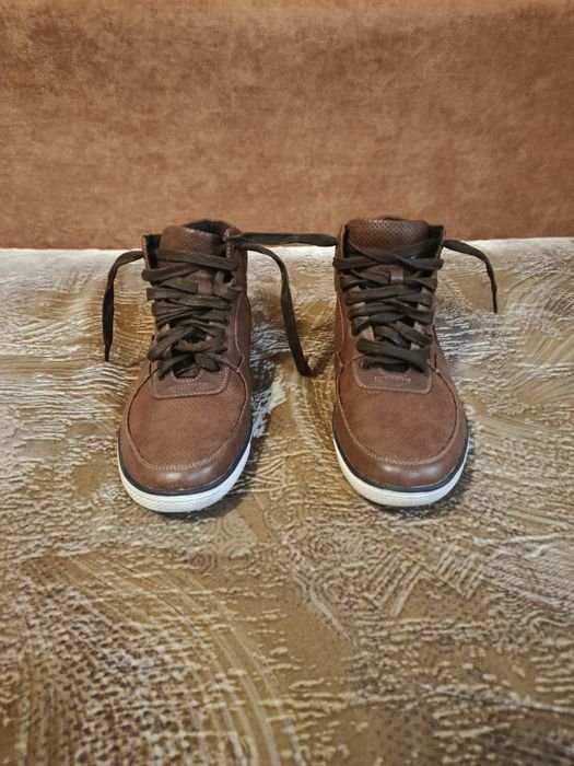 Женские Kenneth Cole Чоботы Коричневый