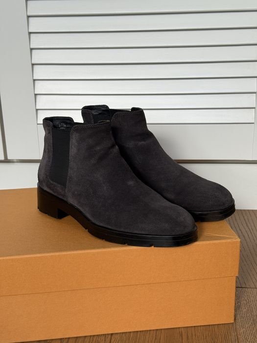 Damen Tod's Stiefel Grau Wildleder 37.5
