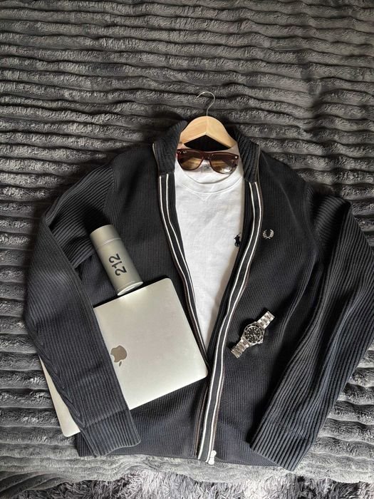 Мужской Fred Perry Свитер Чёрный 38