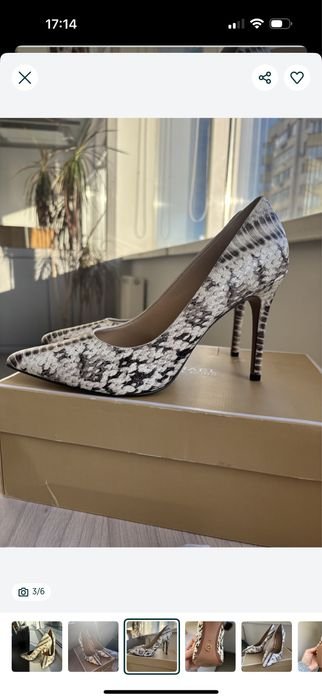 Women Michael Kors Heels Beige