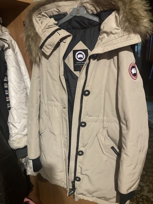 Женская Canada Goose Парка Бежевый 34
