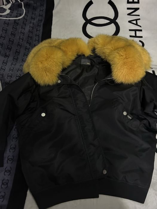 Женская Fendi Куртка Чёрный