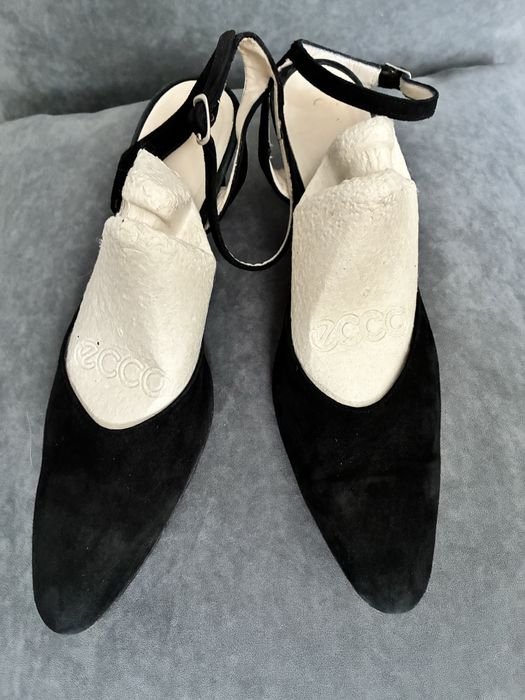 Damen High Heels Schwarz Wildleder 42