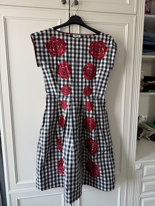 Женское Moschino Платье М