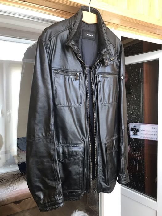 Мужской Strellson Куртка Чёрная Кожа 42