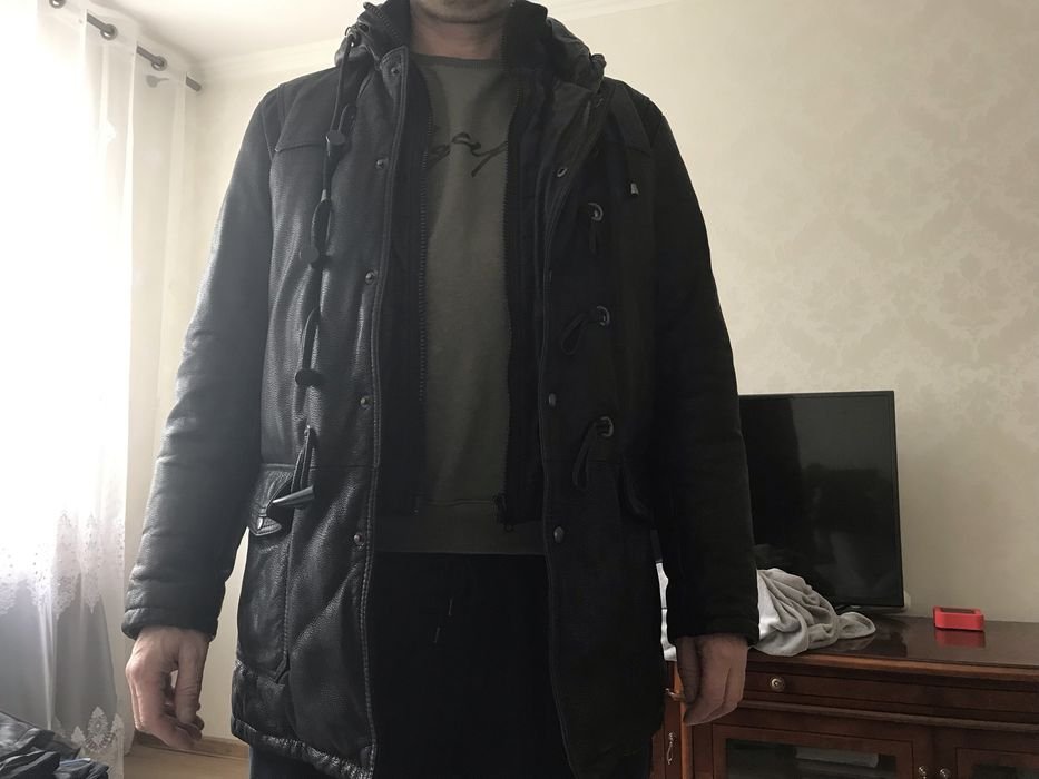 Мужской Allan Clark Пуховик Чёрный Кожа 42