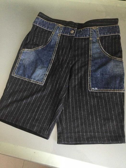 Women Shorts Multicolor 44