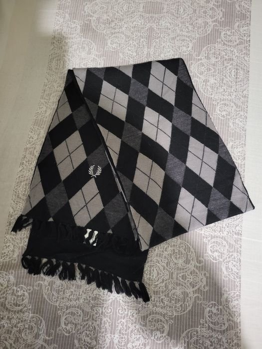 Унисекс Fred Perry Шарф