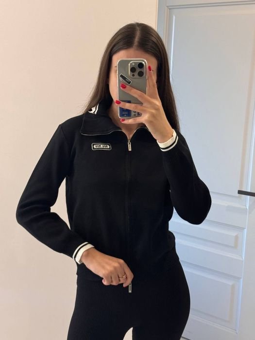 Женский Miu Miu Свитер Чёрный