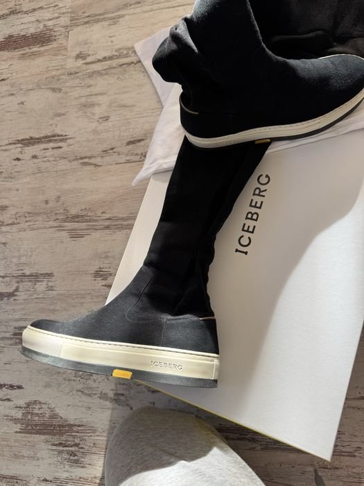 Женские Iceberg Сапоги Чёрные Замша 37