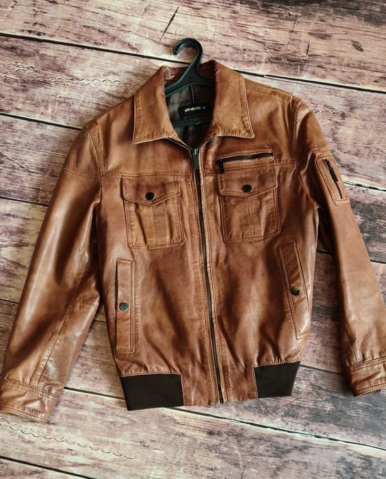 Мужская Strellson Кожаная куртка Коричневая 38